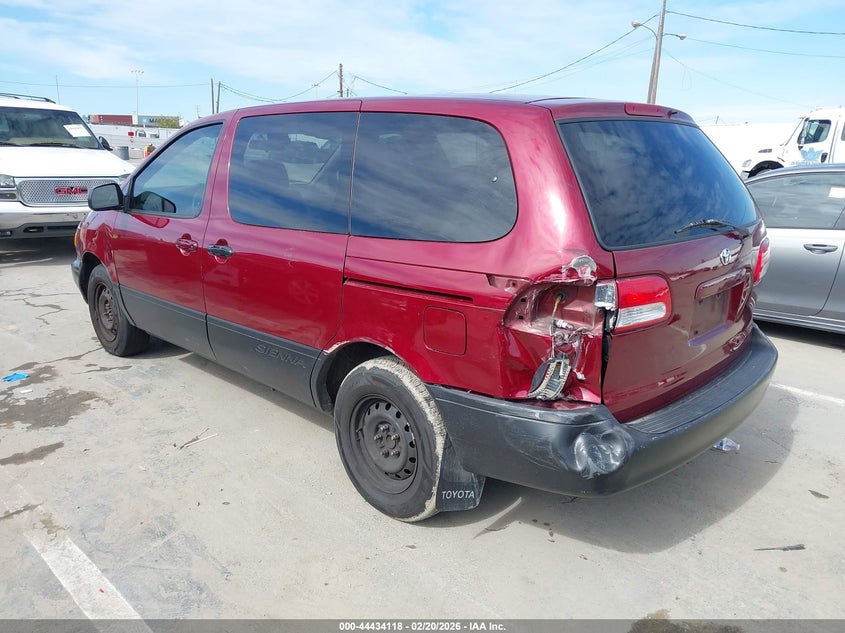 2001 Toyota Sienna Ce