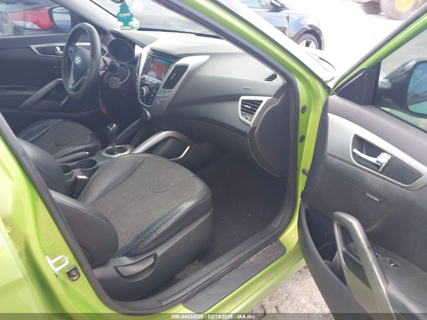 2012 Hyundai Veloster Base W/Black