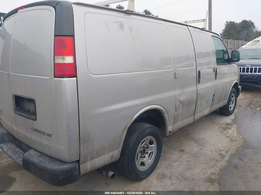 2008 Chevrolet Express Work Van