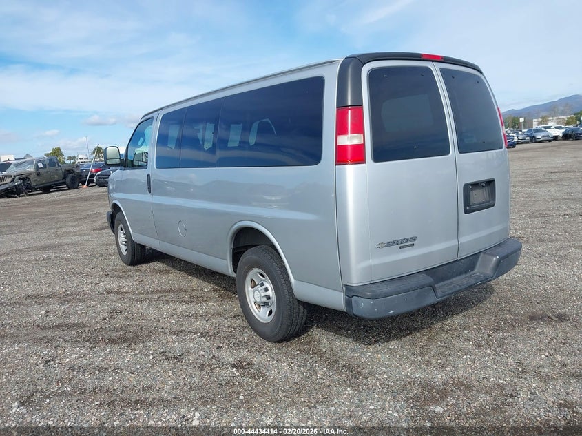 2016 Chevrolet Express 2500 Ls
