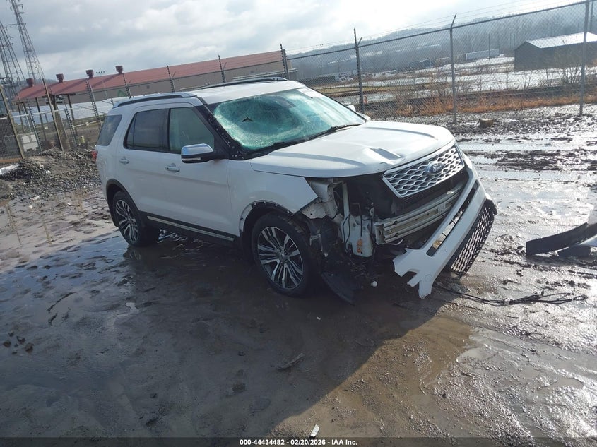 2017 Ford Explorer Platinum