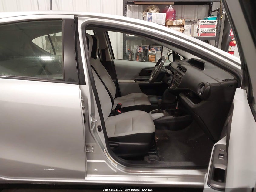 2013 Toyota Prius C One