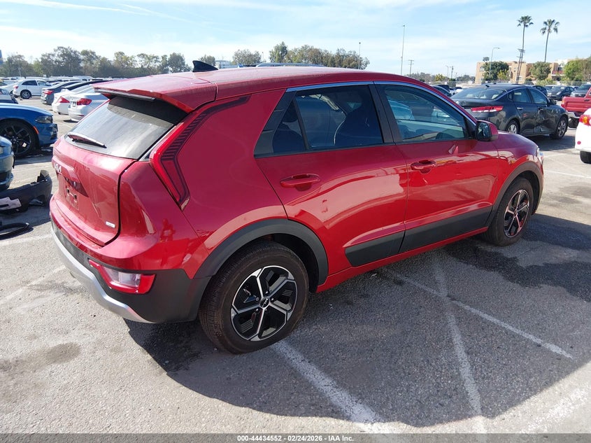 Vin: kndcp3le6s5255324, lot: 44931192, kia niro lx 20254