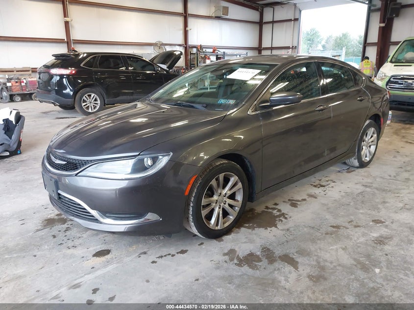 2015 Chrysler 200 Limited