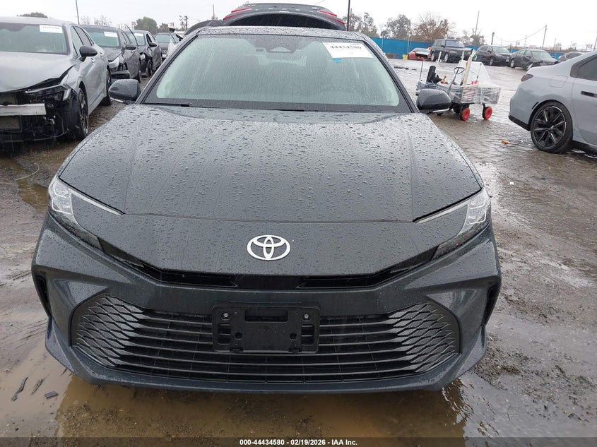 VIN 4T1DBADKXSU013990 2025 TOYOTA CAMRY XLE