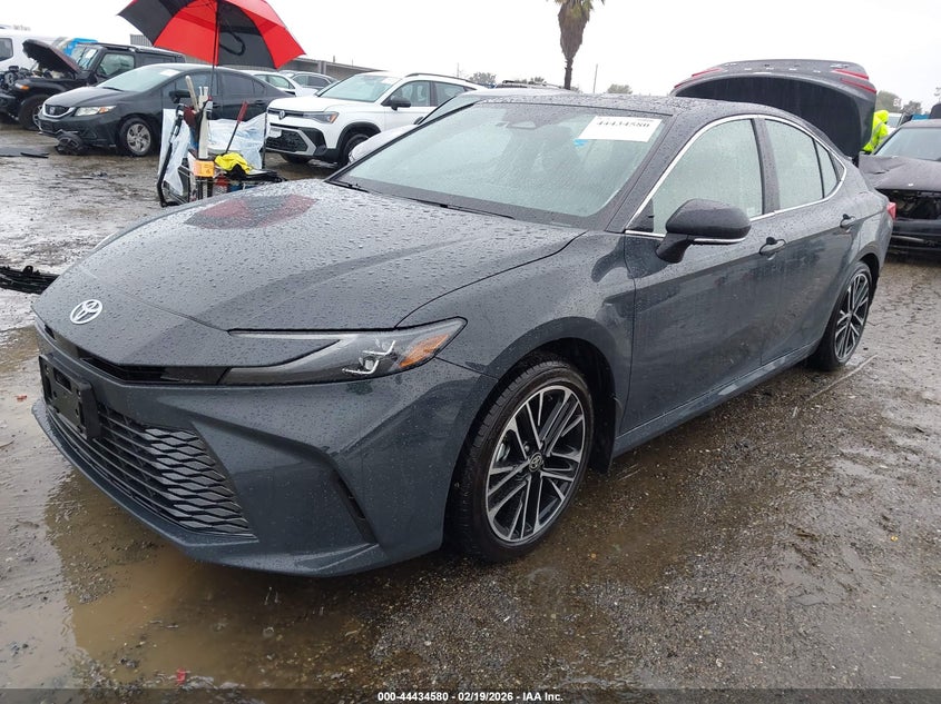 2025 Toyota Camry Xle