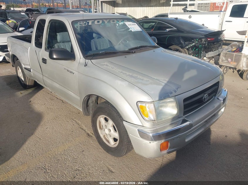 2000 Toyota Tacoma