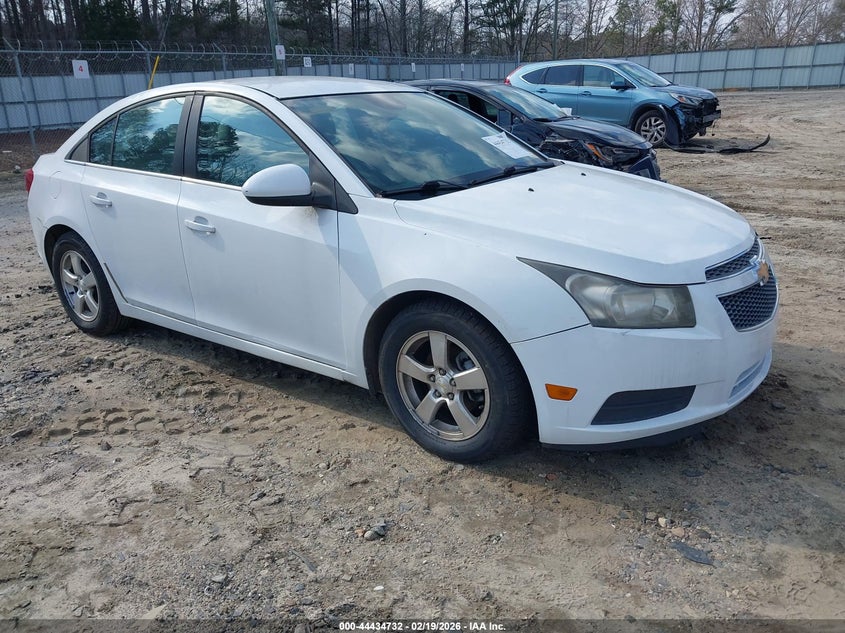 2014 CHEVROLET CRUZE 1LT AUTO
