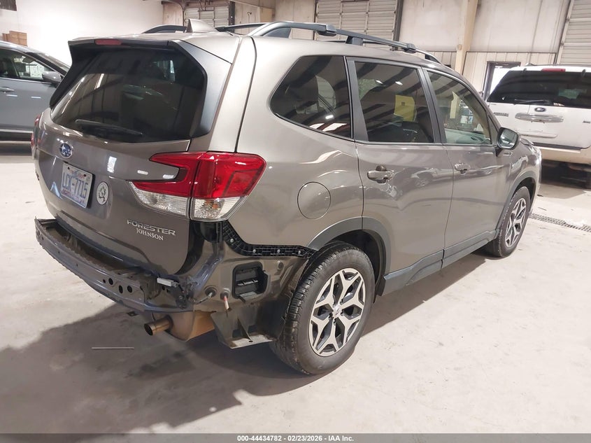 2021 Subaru Forester Premium