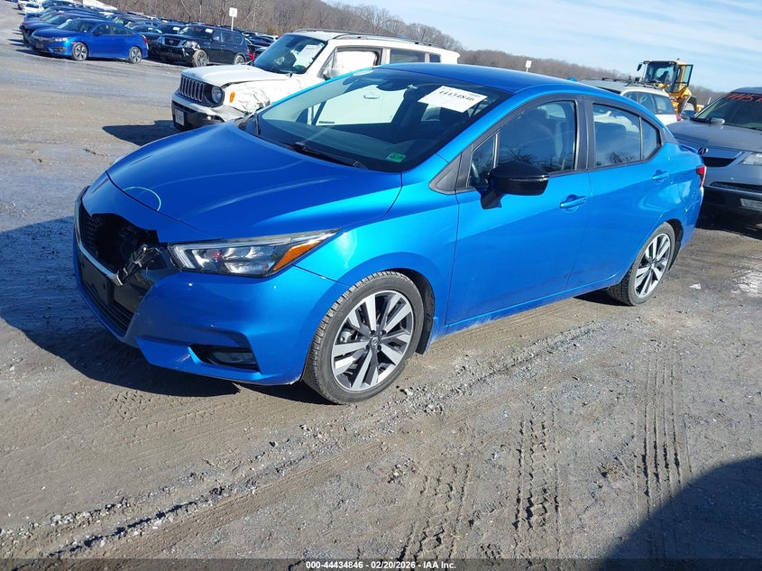 2020 Nissan Versa Sr Xtronic Cvt