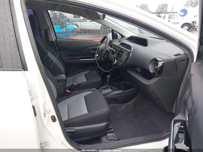 2018 Toyota Prius C Two