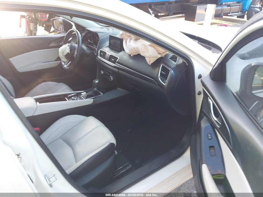 2018 Mazda Mazda3 Grand Touring