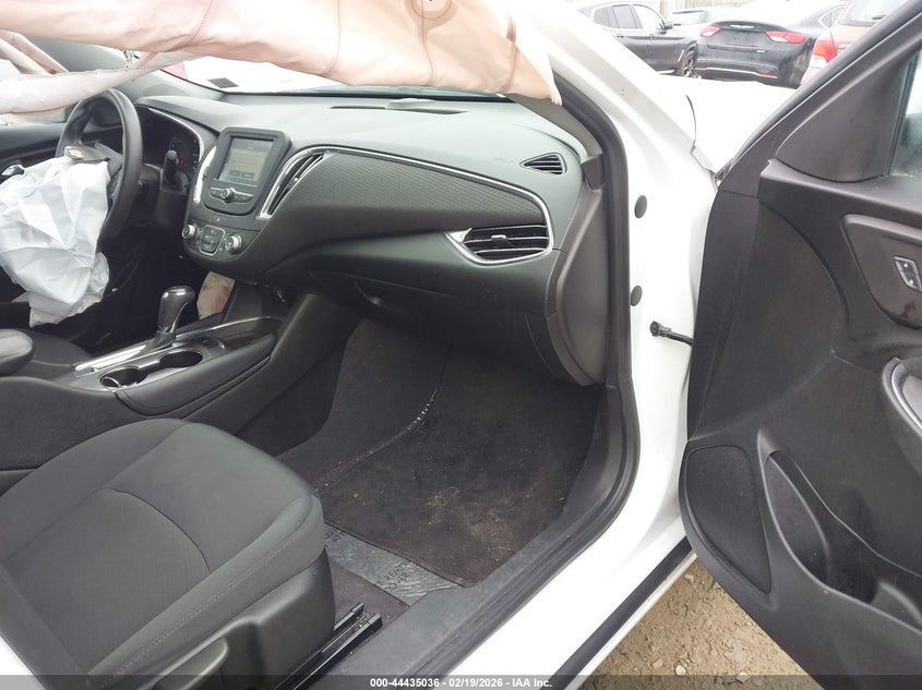 2017 Chevrolet Malibu 1Lt