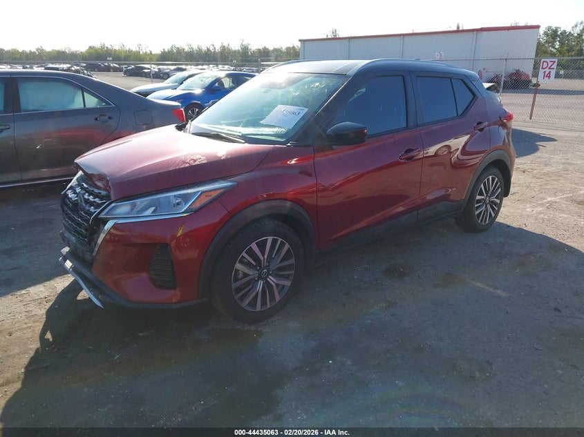 2021 Nissan Kicks Sv Xtronic Cvt