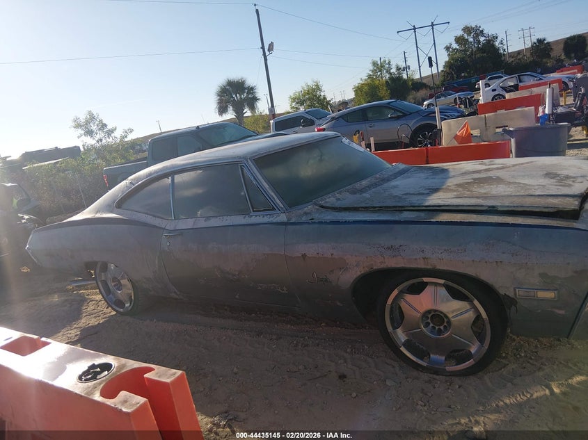 1968 Chevrolet Impala VIN: 1648781143756 Lot: 44435145