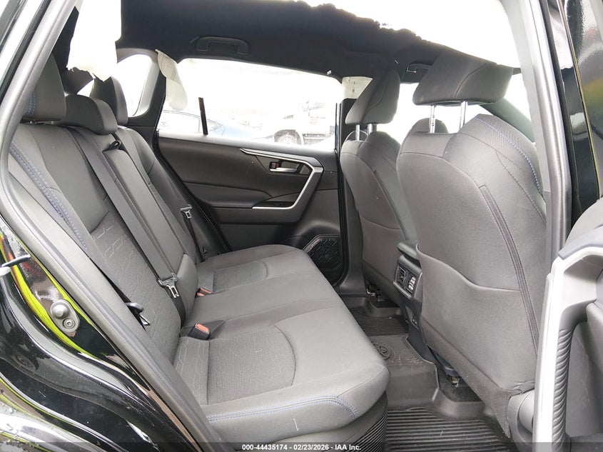 2025 TOYOTA RAV4 HYBRID auction photo 8
