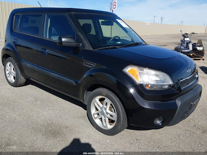 2010 Kia Soul +