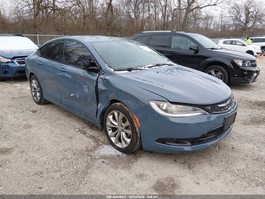 2015 Chrysler 200 S