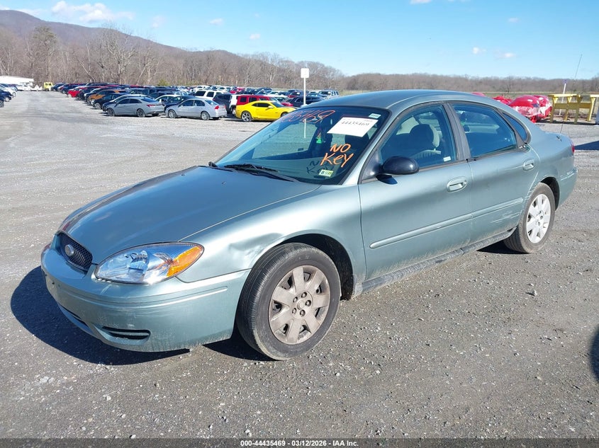 2005 Ford Taurus Se