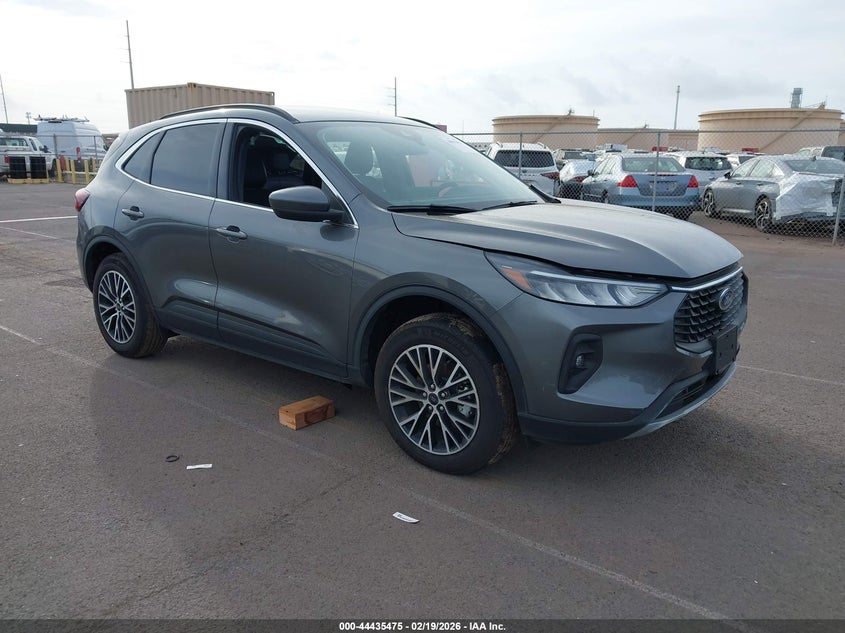 2025 Ford Escape Phev