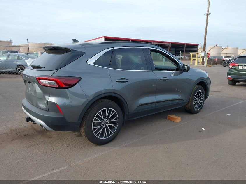 2025 Ford Escape Phev