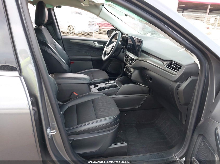 2025 Ford Escape Phev