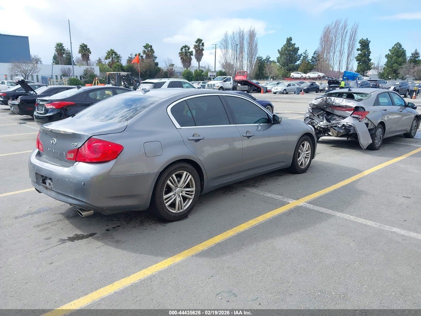 2013 Infiniti G37 Journey