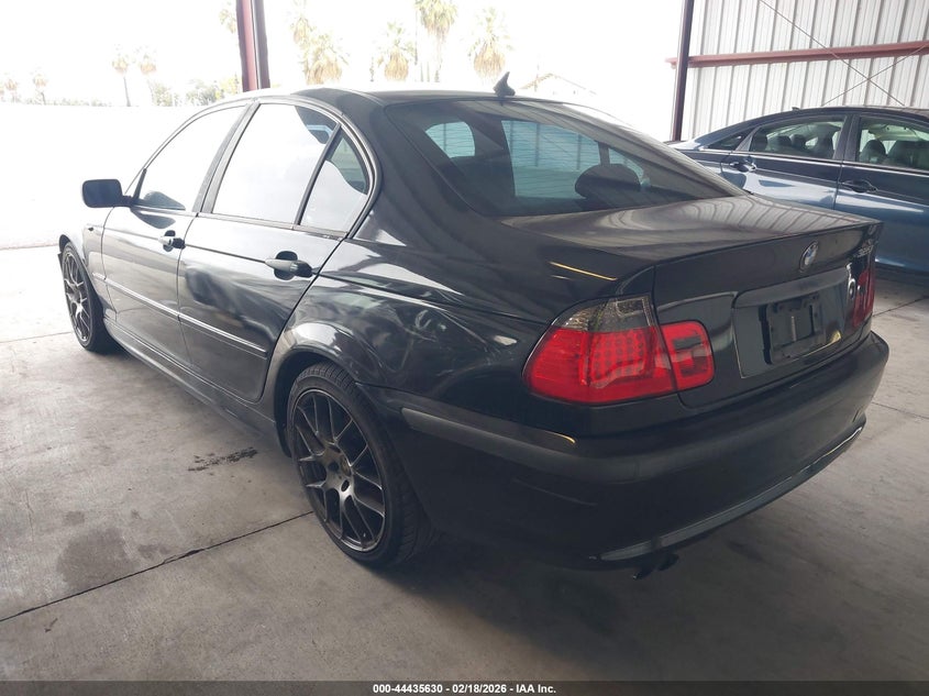 2002 BMW 325I