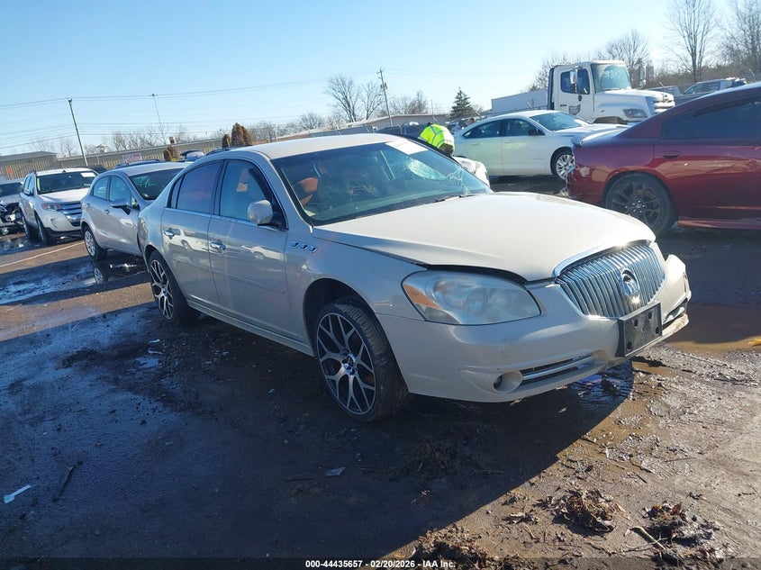 2011 BUICK LUCERNE — zdjęcie z aukcji
