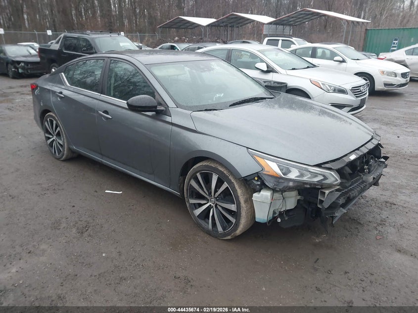 2020 Nissan Altima Sr Fwd