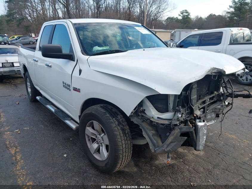 2017 Ram 1500 Slt 4X2 6'4 Box