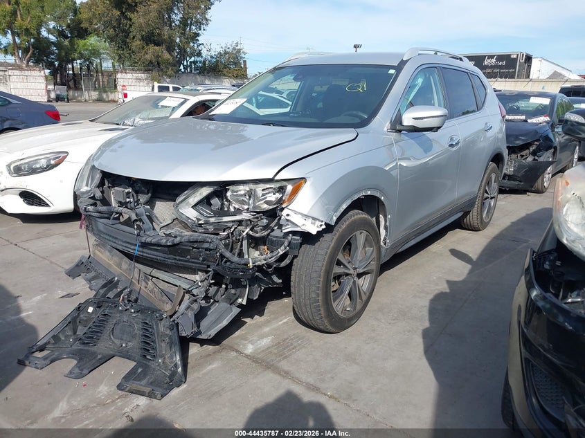 2019 Nissan Rogue Sv