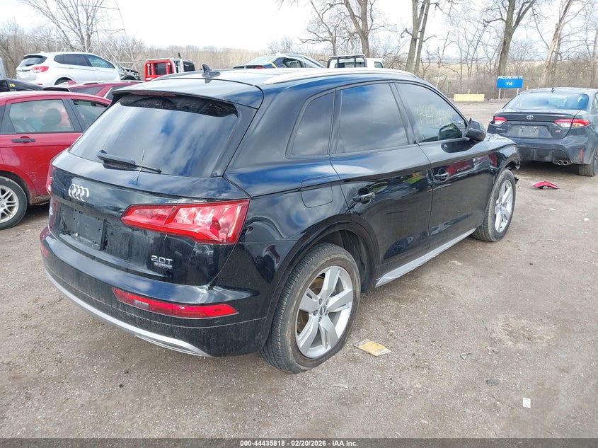 2018 Audi Q5 2.0T Premium/2.0T Tech Premium