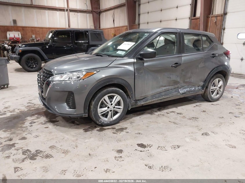 2023 Nissan Kicks S Xtronic Cvt