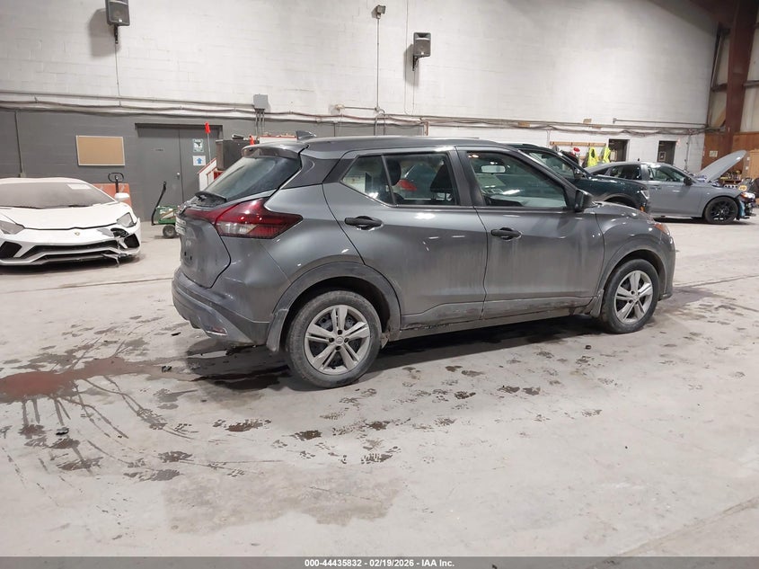 2023 Nissan Kicks S Xtronic Cvt