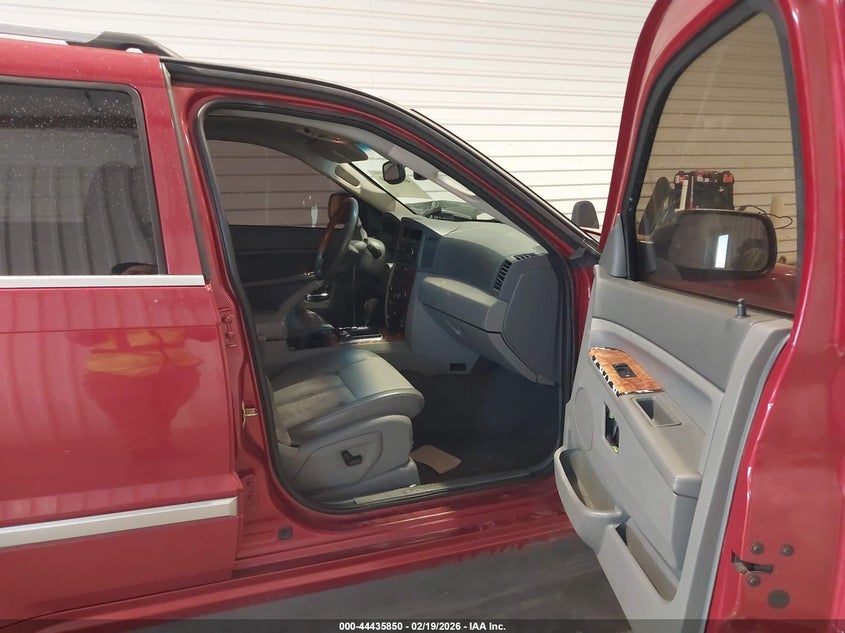 2006 Jeep Grand Cherokee Overland