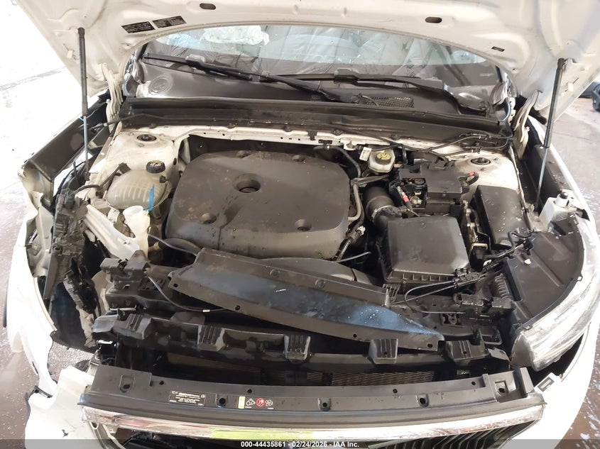 2019 Volvo Xc40 T5 Momentum/T5 R-Design VIN: YV4162XZ6K2010524 Lot: 44435861