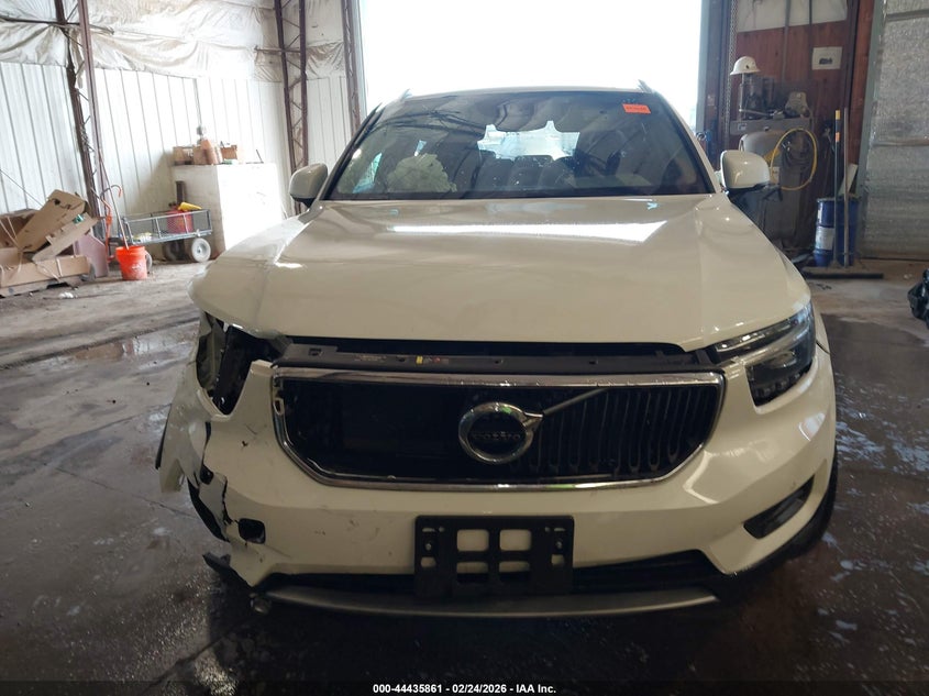 2019 Volvo Xc40 T5 Momentum/T5 R-Design VIN: YV4162XZ6K2010524 Lot: 44435861