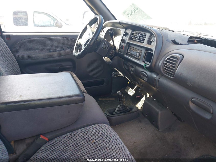 2001 Dodge Ram 1500 St