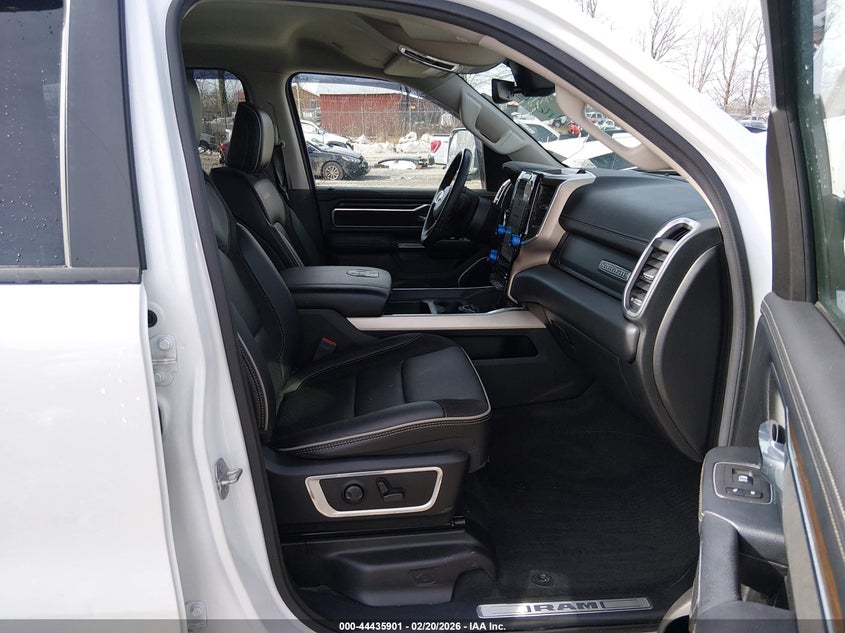 2022 Ram 1500 Laramie 4X4 5'7 Box