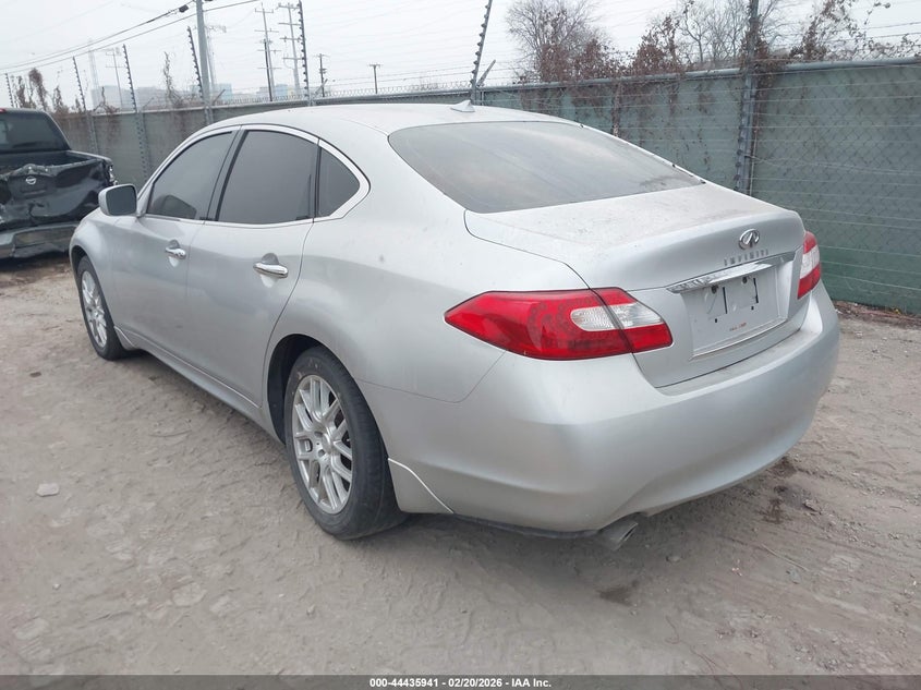 2011 Infiniti M37X