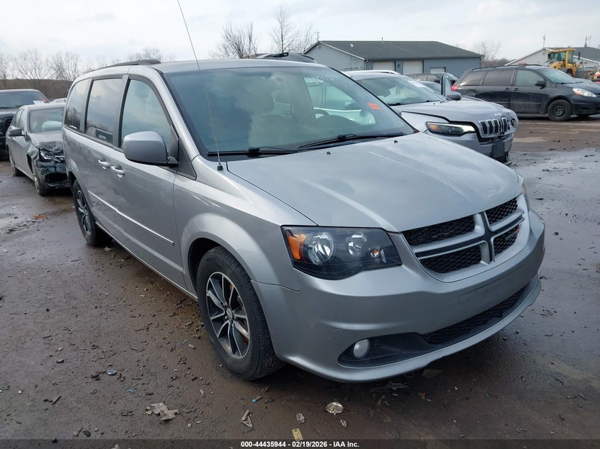 2016 Dodge Grand Caravan R/T