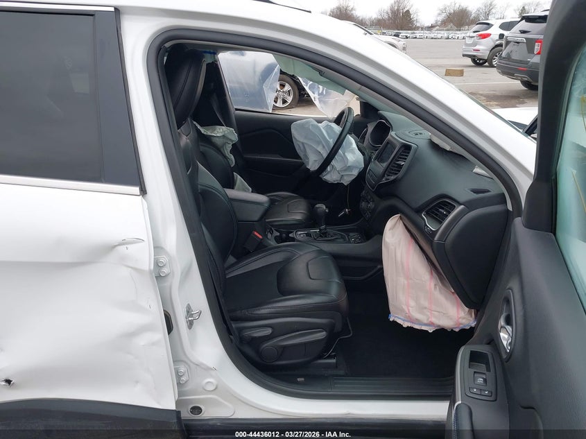 2019 Jeep Cherokee Latitude Plus Fwd