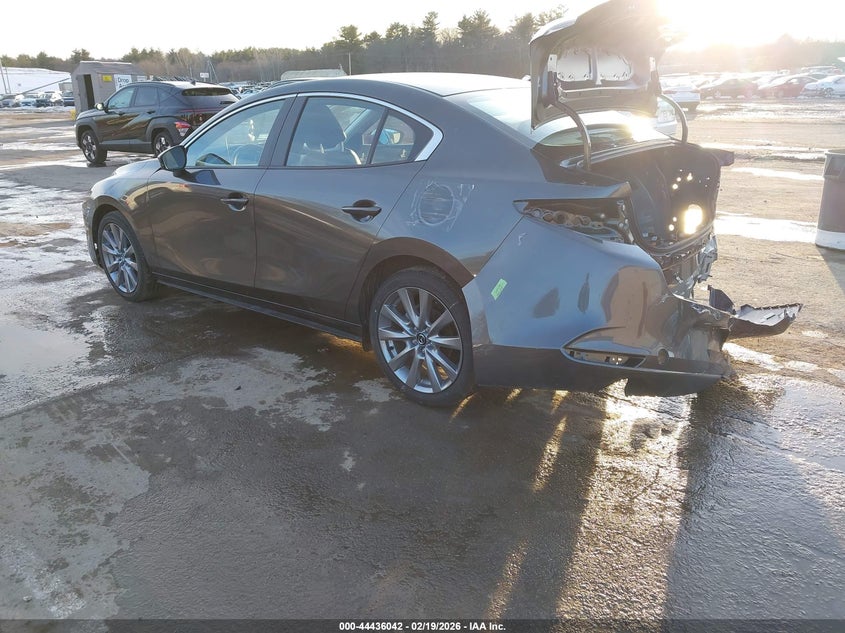 Vin: jm1bpaclxt1853780, lot: 44932682, mazda mazda3 2.5 s preferred 20263