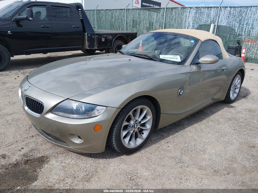 4USBT33555LS58412 2005 Bmw Z4 2.5i photo 1