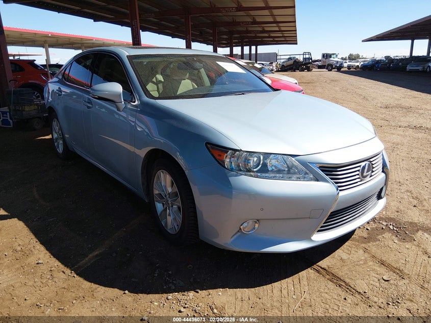 2014 Lexus ES 300h