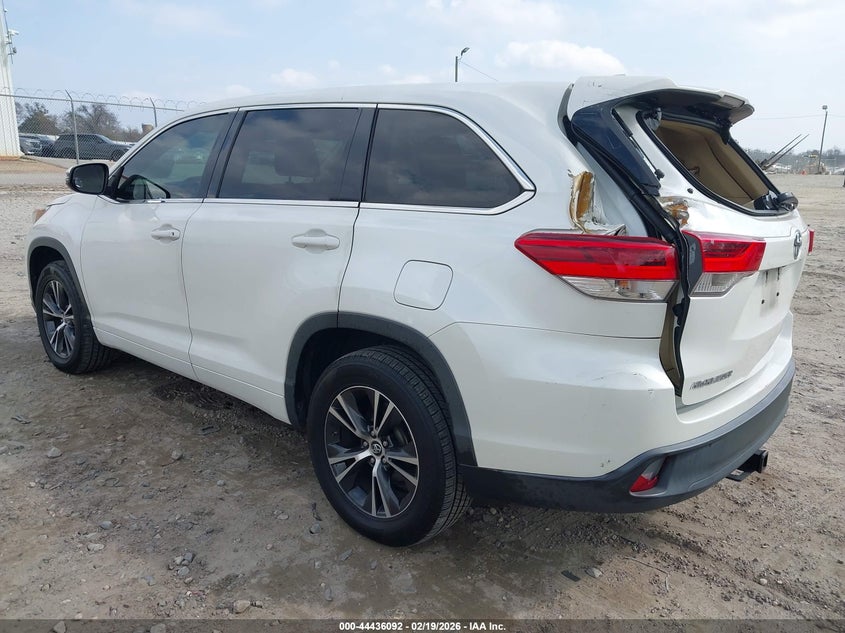 2018 Toyota Highlander Le Plus