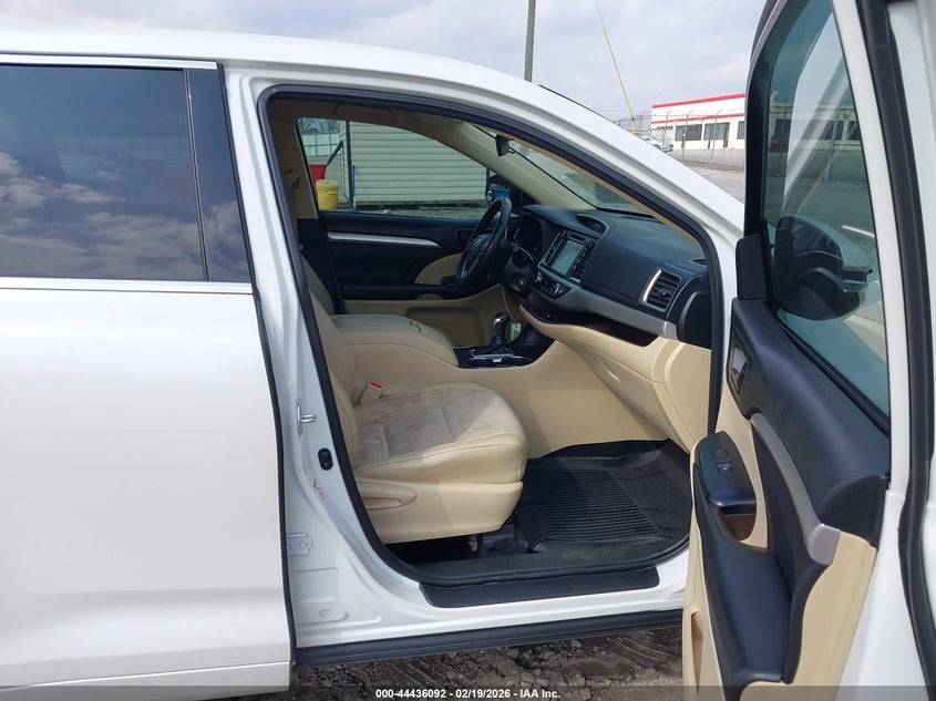 2018 Toyota Highlander Le Plus