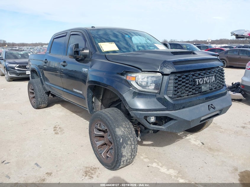 2018 Toyota Tundra Sr5 5.7L V8