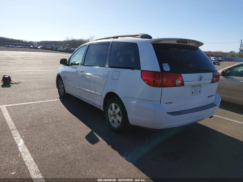 2006 Toyota Sienna Le